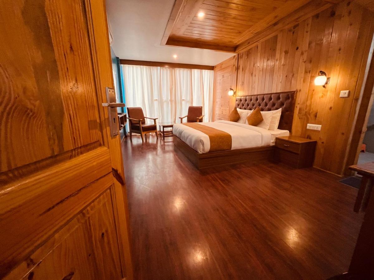 Hotel Winterline - Five Star Luxury Hotel Near Mall Road Manali المظهر الخارجي الصورة