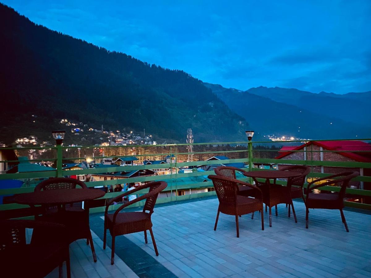 Hotel Winterline - Five Star Luxury Hotel Near Mall Road Manali المظهر الخارجي الصورة