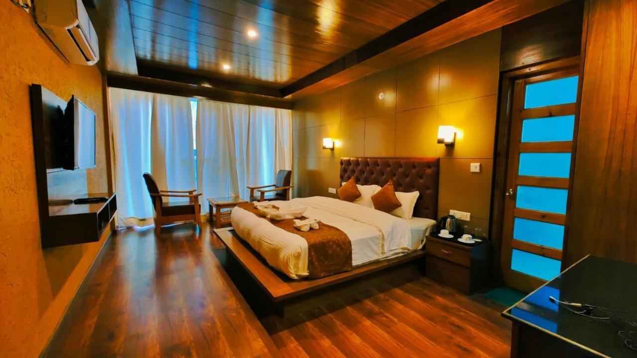 Hotel Winterline - Five Star Luxury Hotel Near Mall Road Manali المظهر الخارجي الصورة